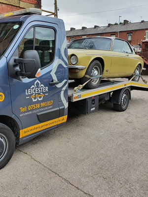 classic car transporting